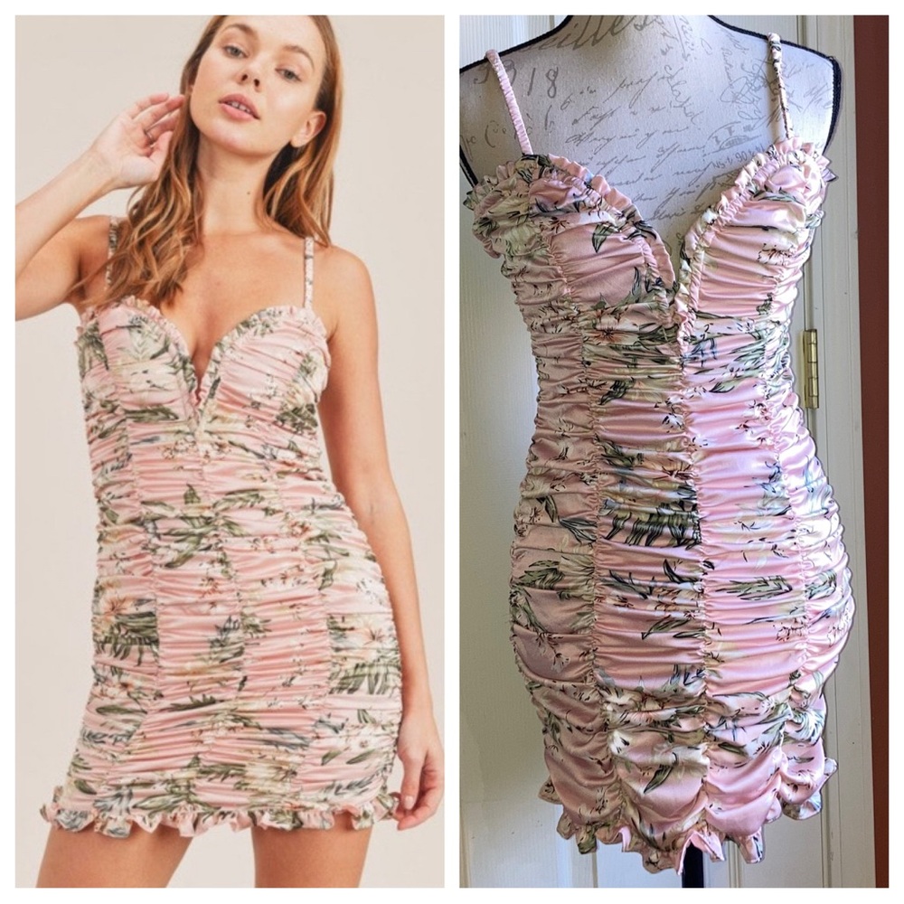 Mable Nights In Paradise Ruched Floral Plunging Neckline Body Con Cami Dress S